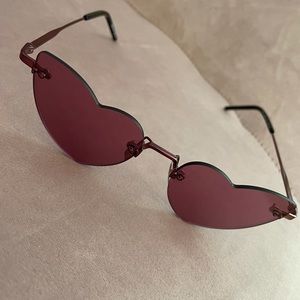 Heart shapes sunglasses